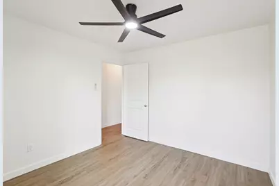 950 Buoy Road, Houston, TX 77062 - Photo 27