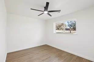 950 Buoy Rd, Houston, TX 77062 - Photo 23