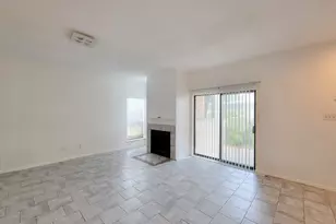 7119 N Holiday Dr, Galveston, TX 77550 - Photo 9
