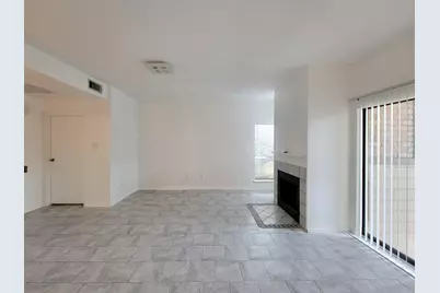7119 N Holiday Drive, Galveston, TX 77550 - Photo 11