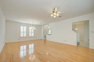 1016 Rochow St, Houston, TX 77019 - Photo 7