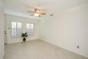 1016 Rochow St, Houston, TX 77019 - Photo 5