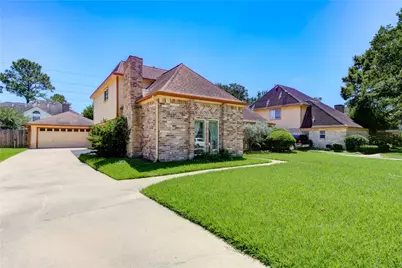 907 Dominion Drive, Katy, TX 77450 - Photo 3