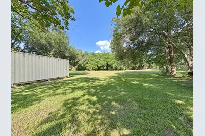 4409 Hiram Brandon Drive, Bay City, TX 77414 - Photo 3