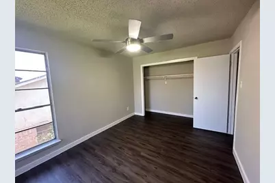 8518 Blossom Bell Lane, Houston, TX 77489 - Photo 9