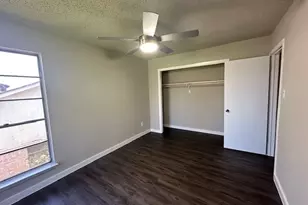 8518 Blossom Bell Ln, Houston, TX 77489 - Photo 9