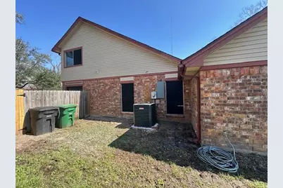 8518 Blossom Bell Lane, Houston, TX 77489 - Photo 5