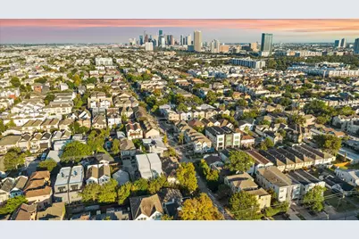 5706 Blossom Street, Houston, TX 77007 - Photo 31