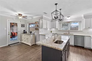 2015 Magnolia Bend, Baytown, TX 77523 - Photo 17