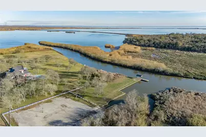 2015 Magnolia Bend, Baytown, TX 77523 - Photo 43