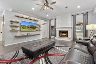 2015 Magnolia Bend, Baytown, TX 77523 - Photo 13