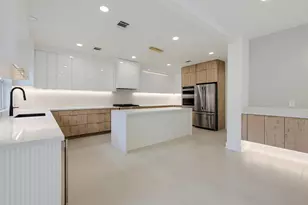 11831 Balmoral Ln, Bunker Hill Village, TX 77024 - Photo 19