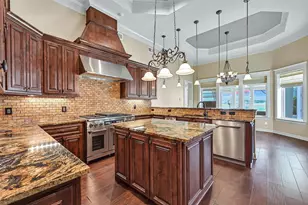 1301 Harbor View Dr, Galveston, TX 77550 - Photo 21