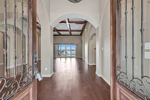 1301 Harbor View Dr, Galveston, TX 77550 - Photo 7