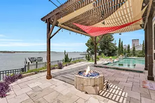 1301 Harbor View Dr, Galveston, TX 77550 - Photo 39
