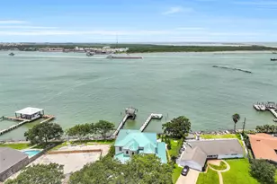 1301 Harbor View Dr, Galveston, TX 77550 - Photo 45
