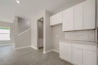 8128 Chateau Street, Houston, TX 77028 - Photo 17