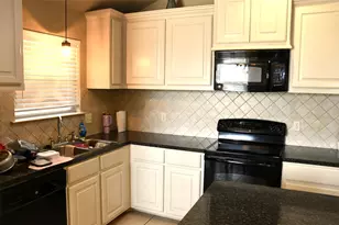 2920 Horseback Ct, College Station, TX 77845 - Photo 3