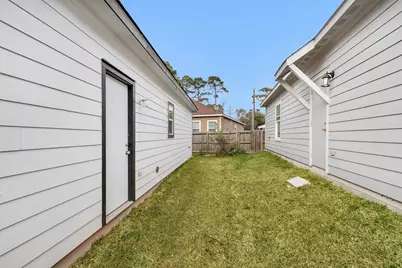 16706 E Hammon, Montgomery, TX 77316 - Photo 25