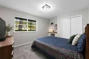 209 Summit Dr, Conroe, TX 77303 - Photo 11