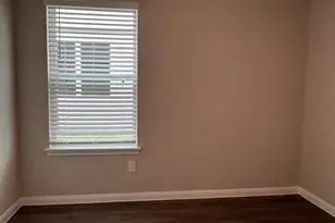 946 Luke Darrell Dr, Rosharon, TX 77583 - Photo 11