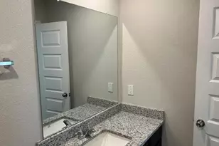 946 Luke Darrell Dr, Rosharon, TX 77583 - Photo 19