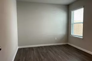 946 Luke Darrell Dr, Rosharon, TX 77583 - Photo 13