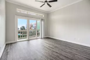 7820 Seawall Blvd, Galveston, TX 77551 - Photo 3