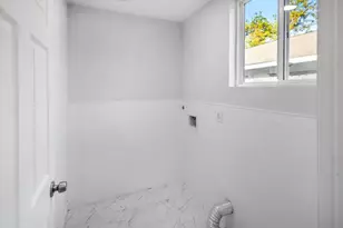 3234 Berry St, Houston, TX 77004 - Photo 29