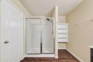 14302 Brunswick Pl Dr, Houston, TX 77047 - Photo 37