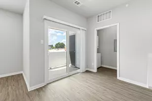 1326 Prairie Dr, Bryan, TX 77803 - Photo 13