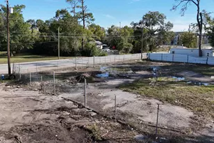 7819 E Houston Rd, Houston, TX 77028 - Photo 1