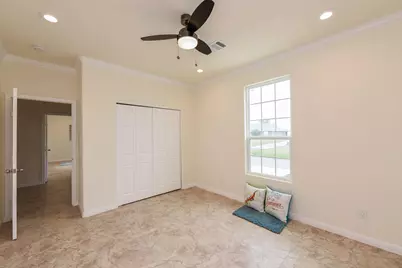 2734 Avenue D, Dickinson, TX 77539 - Photo 11