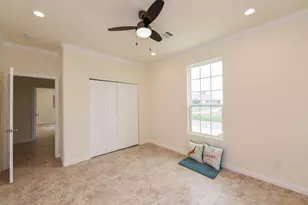 2734 Avenue D, Dickinson, TX 77539 - Photo 11