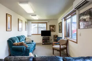 220 Holiday Ln, Other, OR 97540 - Photo 5