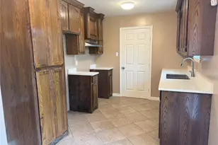 12727 Zavalla St, Houston, TX 77085 - Photo 3