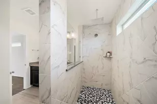 3411 Ovids Orchard Dr, Houston, TX 77025 - Photo 17