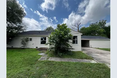 1805 E North Street, Victoria, TX 77901 - Photo 1