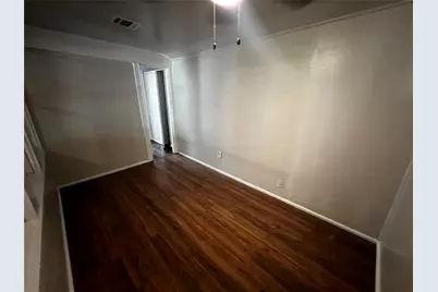 1805 E North Street, Victoria, TX 77901 - Photo 17