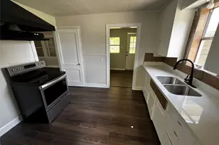 1805 E North St, Victoria, TX 77901 - Photo 5