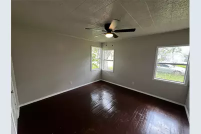 1805 E North Street, Victoria, TX 77901 - Photo 11