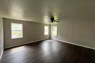 1805 E North St, Victoria, TX 77901 - Photo 15