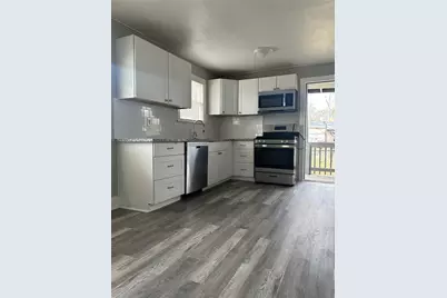 121 S Willow Street, Texas City, TX 77591 - Photo 13