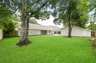 1911 Acacia St, League City, TX 77573 - Photo 37