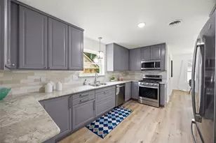 1911 Acacia St, League City, TX 77573 - Photo 17