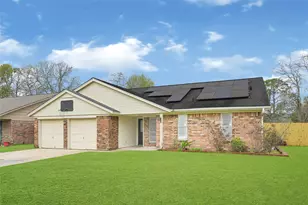 4102 Townes Forest Rd, Friendswood, TX 77546 - Photo 1