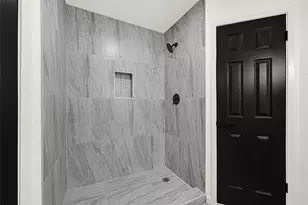 4102 Townes Forest Rd, Friendswood, TX 77546 - Photo 35