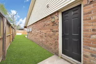 4102 Townes Forest Rd, Friendswood, TX 77546 - Photo 41