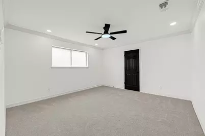 4102 Townes Forest Road, Friendswood, TX 77546 - Photo 33