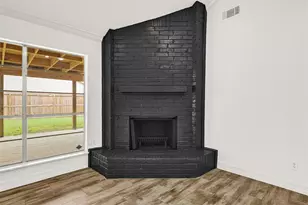 4102 Townes Forest Rd, Friendswood, TX 77546 - Photo 9